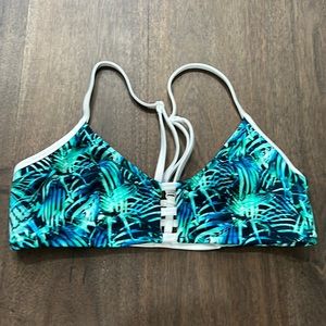 Victoria’s Secret PINK Palm Print Bikini Top